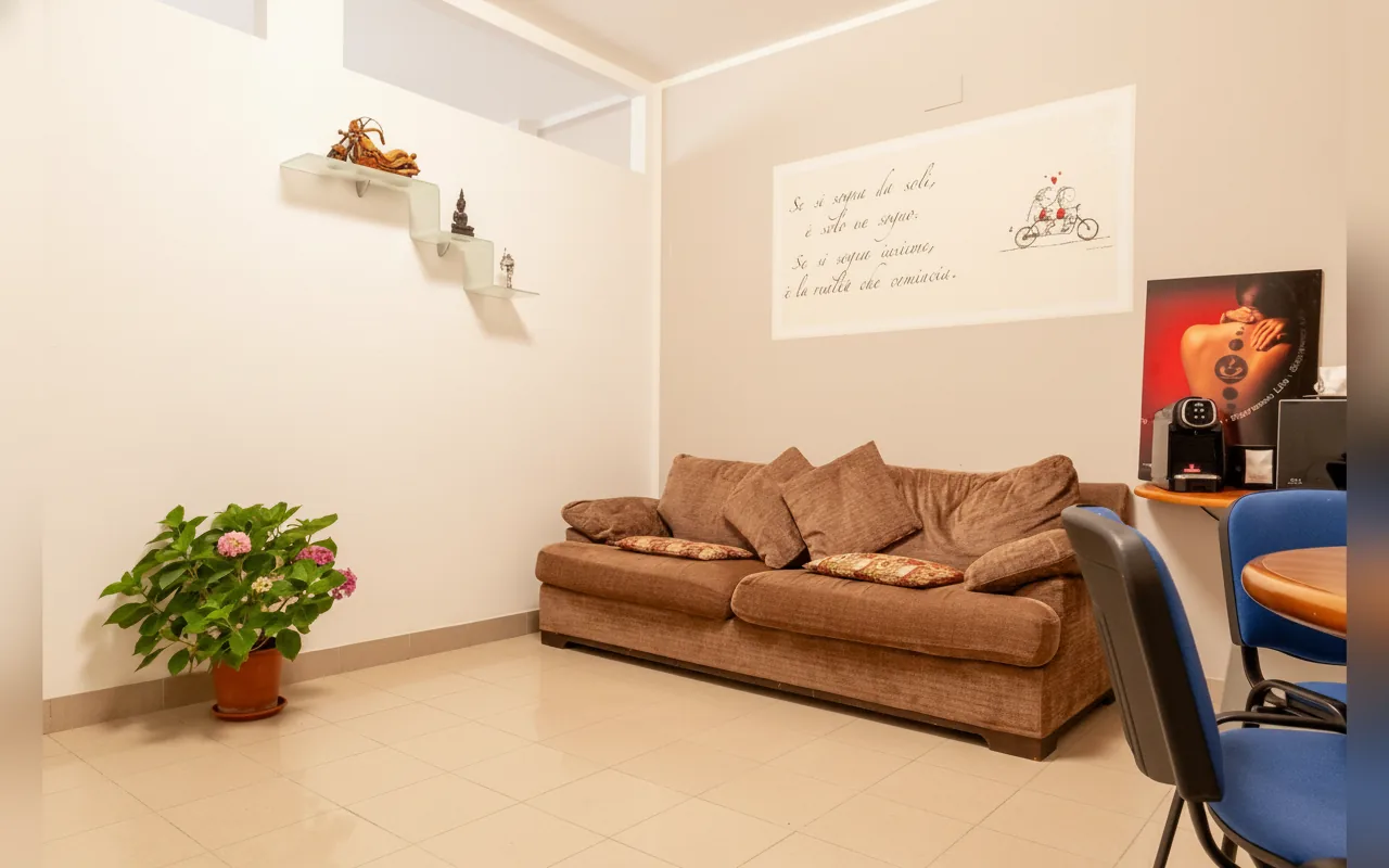 Camera con bagno privato — Valle Benedetta, Colle salvetti (Toscana) (foto 22)
